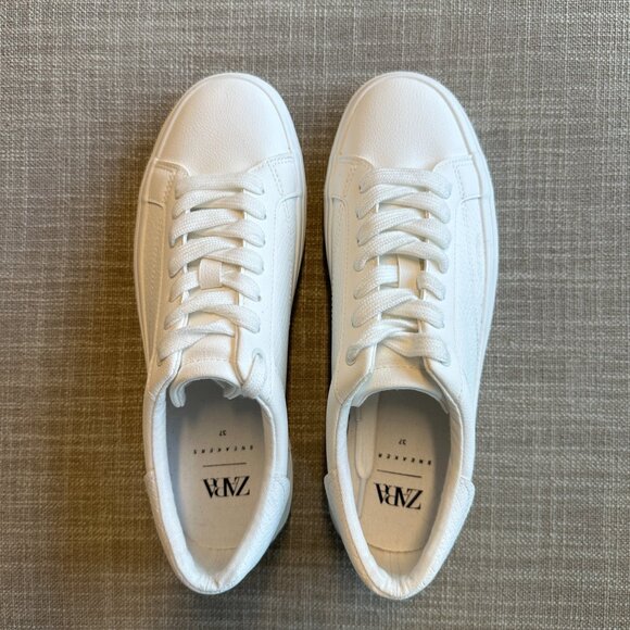 Zara White Minimalist Sneakers with Leather Upper - Picture 2 of 5